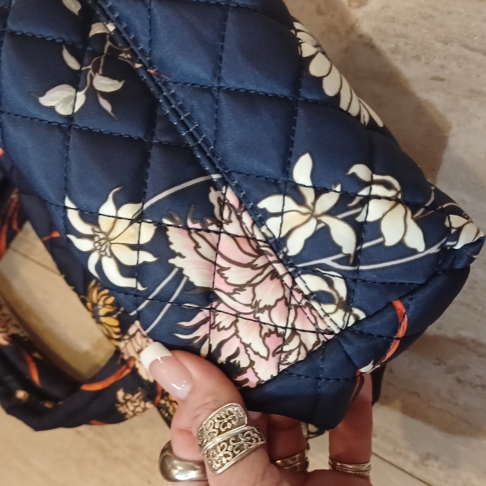 Gorgeous Nanette Lepore Quilted Mini Tote - Picture 3 of 8